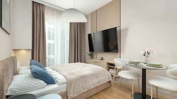 Iron/ironing board, travel cot, WiFi, bed sheets