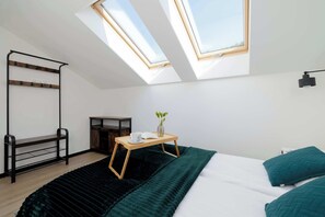 Iron/ironing board, travel cot, WiFi, bed sheets - Modern Apartment | Furnished Balcony (Szczyrk)