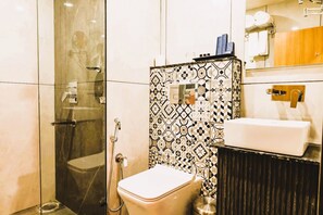 Chambre Double Deluxe, vue ville | Salle de bain