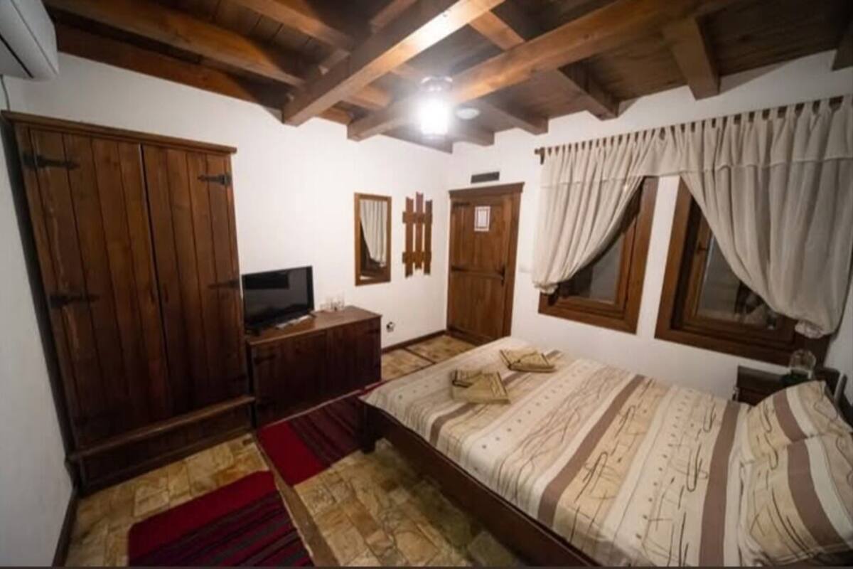 Double Room | WiFi (free)