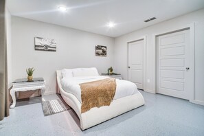 Acceso a internet y ropa de cama 