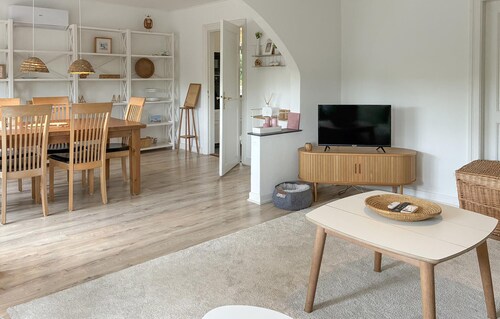Stunning home in Toftlund with WiFi