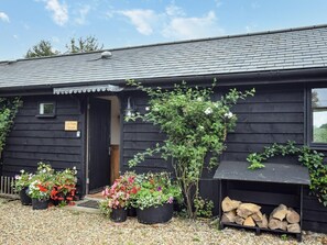 Exterior detail - 2 Bed in Ashford (oc-49685) (Egerton)