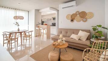 Apartment, City View | Ruang tamu