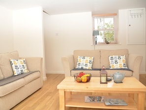 TV - 1 Bed in Kelso (oc-52538) (Morebattle)