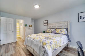 1 Schlafzimmer, Schreibtisch, Bügeleisen/Bügelbrett, Internetzugang