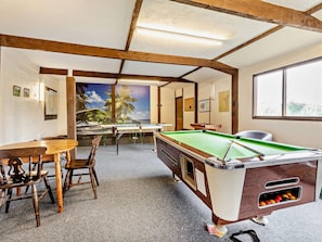 Spielezimmer
