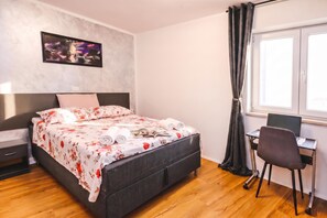 Appartement Lune de Miel, 2 chambres, four à micro-ondes (Ota 2 BDR In The Heart Of Historic)