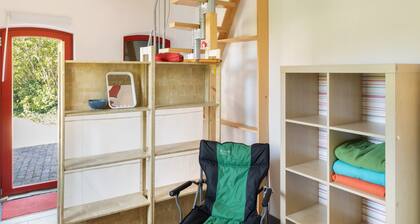 Holiday Home “Rotes Haus Phöben” with Private Terrace, Garden, and Wi-Fi