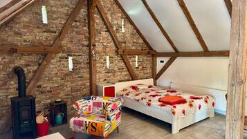 WiFi, bed sheets