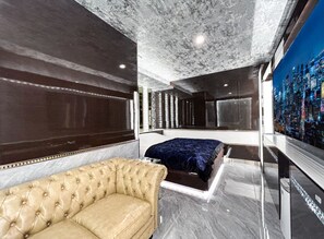 Habitación doble económica, para fumadores (Value (Smoking Allowed)) | Wifi gratis y ropa de cama