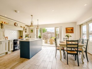 Dining - 3 Bed in Ilminster (oc-77987) (Lower Chillington)
