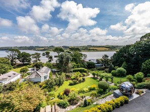Property grounds - 10 Bed in Bideford (oc-78035) (Northam)