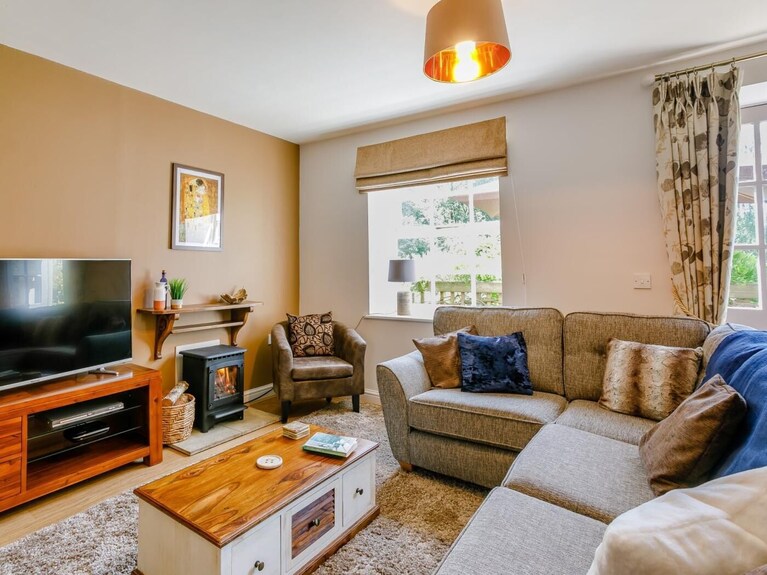 3 Bed In Matlock (Oc-78532) - Wirksworth