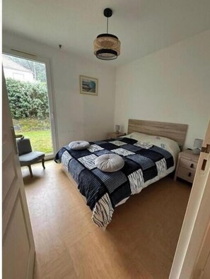 1 chambre, Wi-Fi gratuit, draps fournis