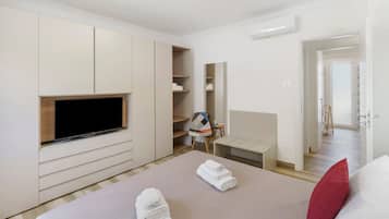 3 Schlafzimmer, Bügeleisen/Bügelbrett, WLAN, Bettwäsche