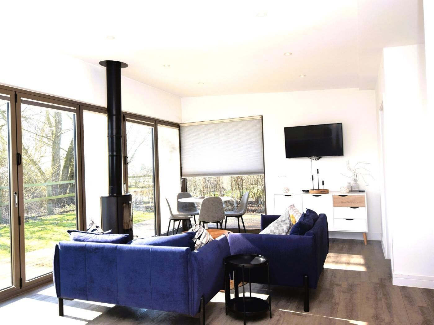 2 Bed In Colchester (Oc-82398) - Essex
