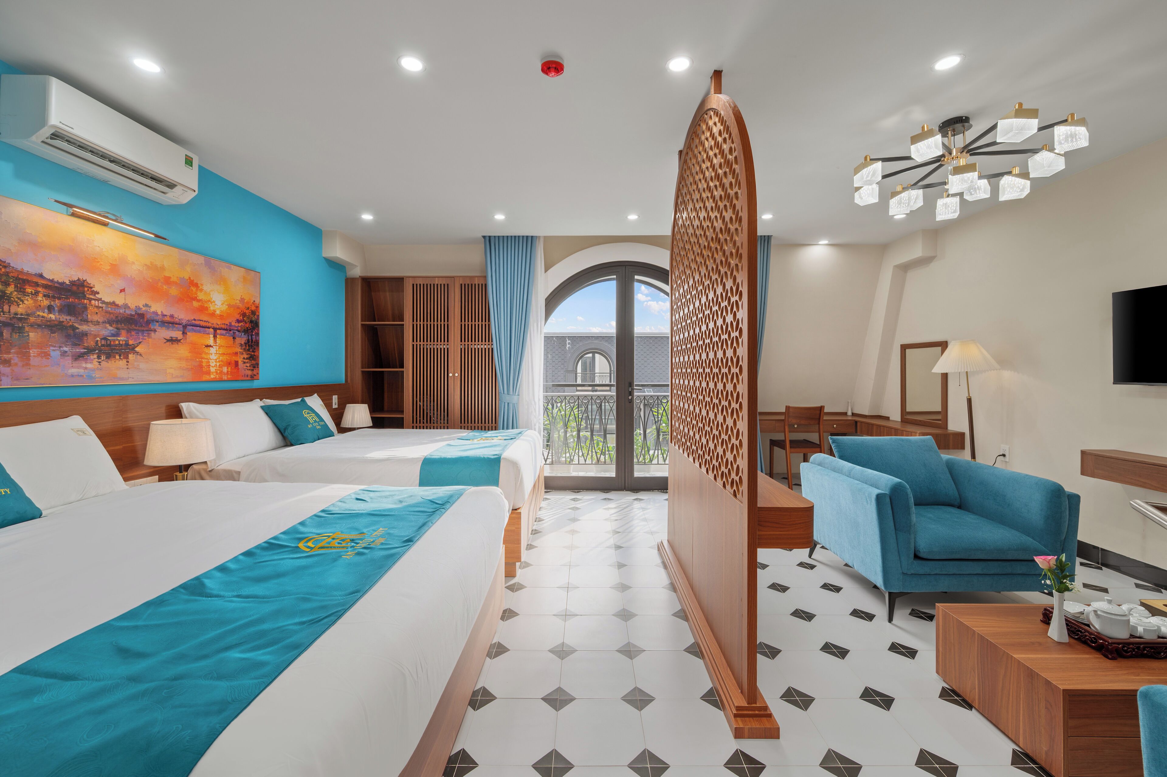 Habitación cuádruple Deluxe | Insonorización y wifi gratis 