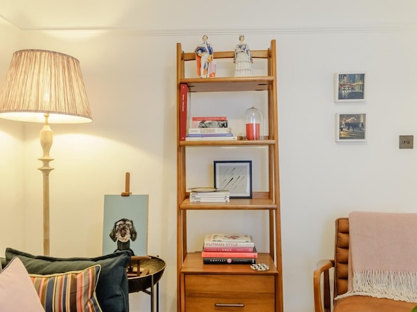 Interior - 3 Bed in Whitstable (oc-86082) (Whitstable)