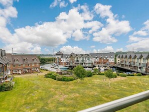 Property grounds - 4 Bed in Newport (oc-87819) (Newport)