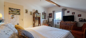 Guesthouse "Au Pré Saônier" with Wi-Fi
