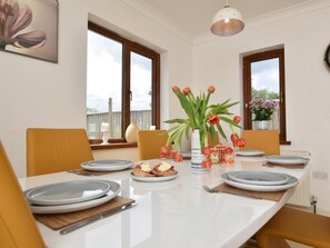 Dining - 4 Bed in Bude (oc-budeg) (Bude)
