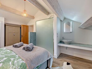 Room - 2 Bed in Settle (oc-g0051) (Settle)