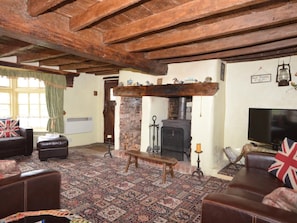 TV, fireplace - 3 Bed in Wimborne (oc-thold) (Corfe Mullen)