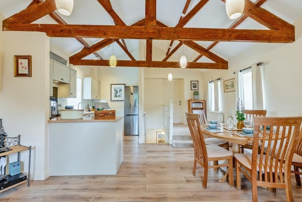 Dining - 3 Bed in Bishop Auckland (oc-36671) (Wolsingham)