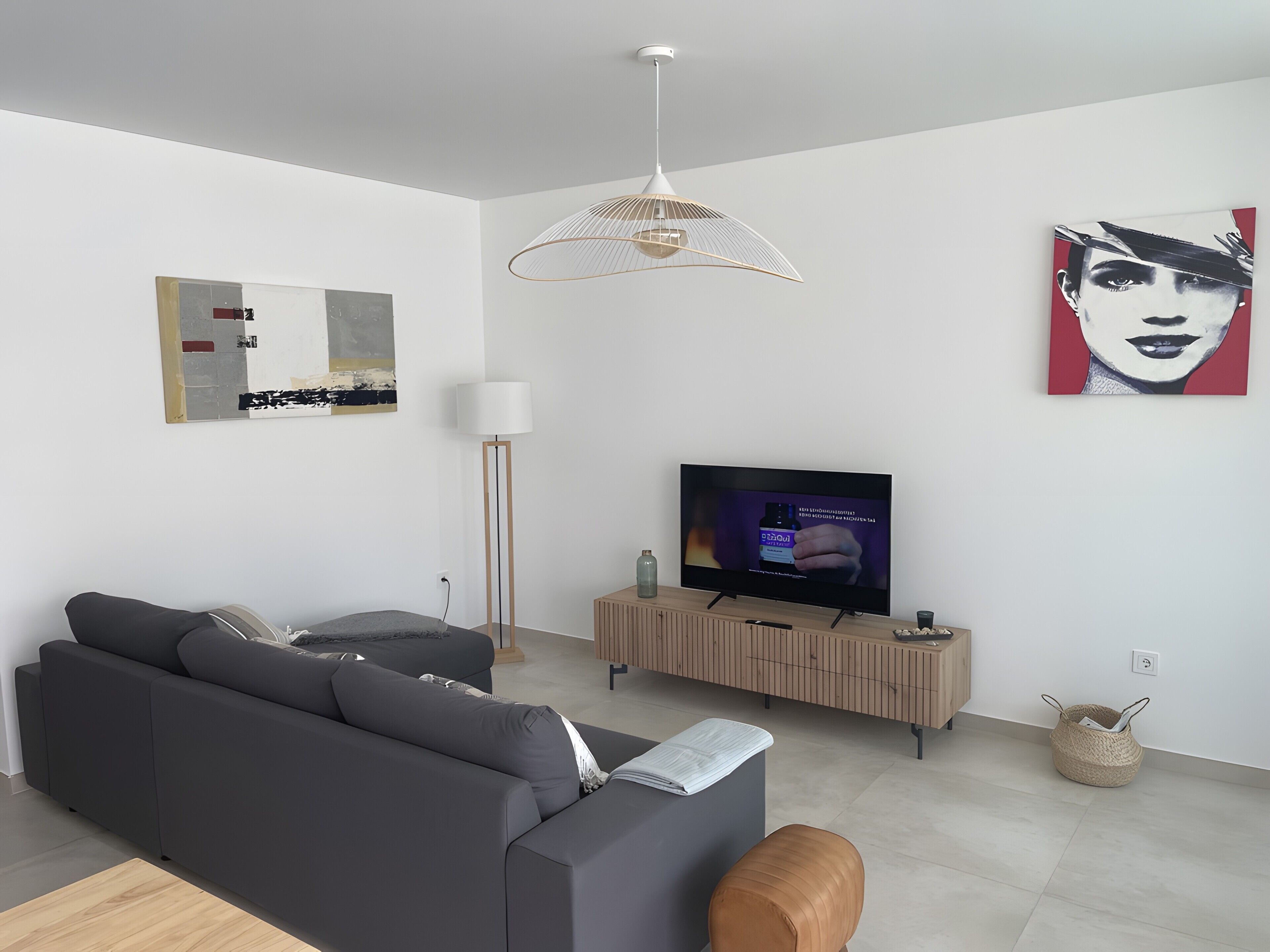 TV