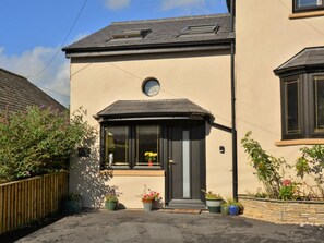 Exterior detail - 1 Bed in Axminster (oc-40772) (Chardstock)