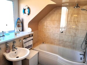 Towels - 1 Bed in Anstruther (oc-41693) (Saint Monans)