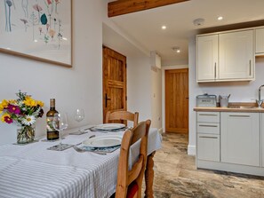 Dining - 1 Bed in Gillingham (oc-46774) (Bourton)