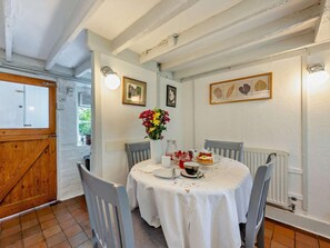 Dining - 2 Bed in Rye- (oc-46895) (Brede)