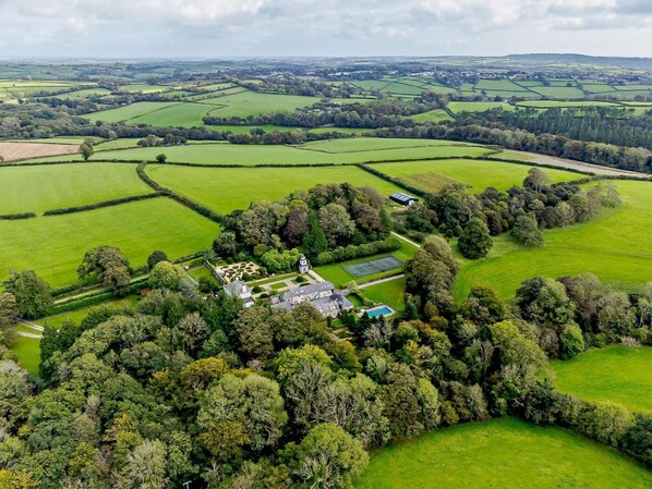 Aerial view - 4 Bed in Liskeard (oc-47668) (Liskeard)