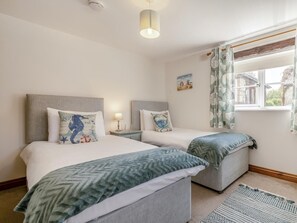 Travel cot, free WiFi - 2 Bed in Wedmore (oc-51339) (Middle Stoughton)