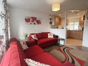 TV - 3 Bed in Ilfracombe (oc-51431) (West Down)