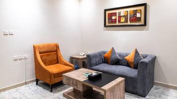 Standard Apartment, 1 Bedroom | Interior