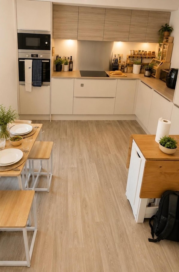 Fridge, microwave, oven, electric kettle