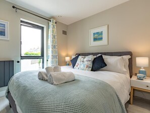 Room - 4 Bed in Bideford (oc-56012) (Appledore)