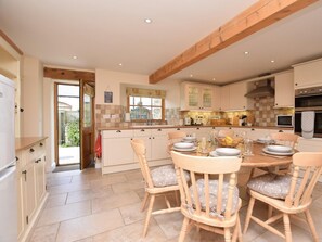 Dining - 3 Bed in Buxton (oc-57037) (Cressbrook)