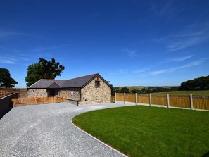 Exterior - 3 Bed in Launceston (oc-57287) (Launceston)