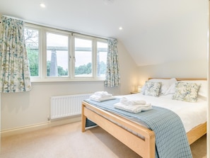 Travel cot, free WiFi, bed sheets - 2 Bed in Bristol (oc-72582) (Winford)