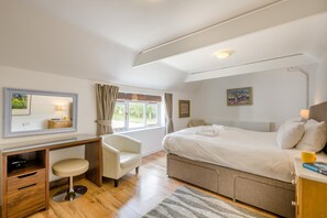 Room - 6 Bed in Norwich (oc-72652) (Hoveton)