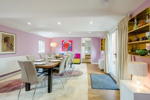 Dining - 6 Bed in Norwich (oc-72652) (Hoveton)