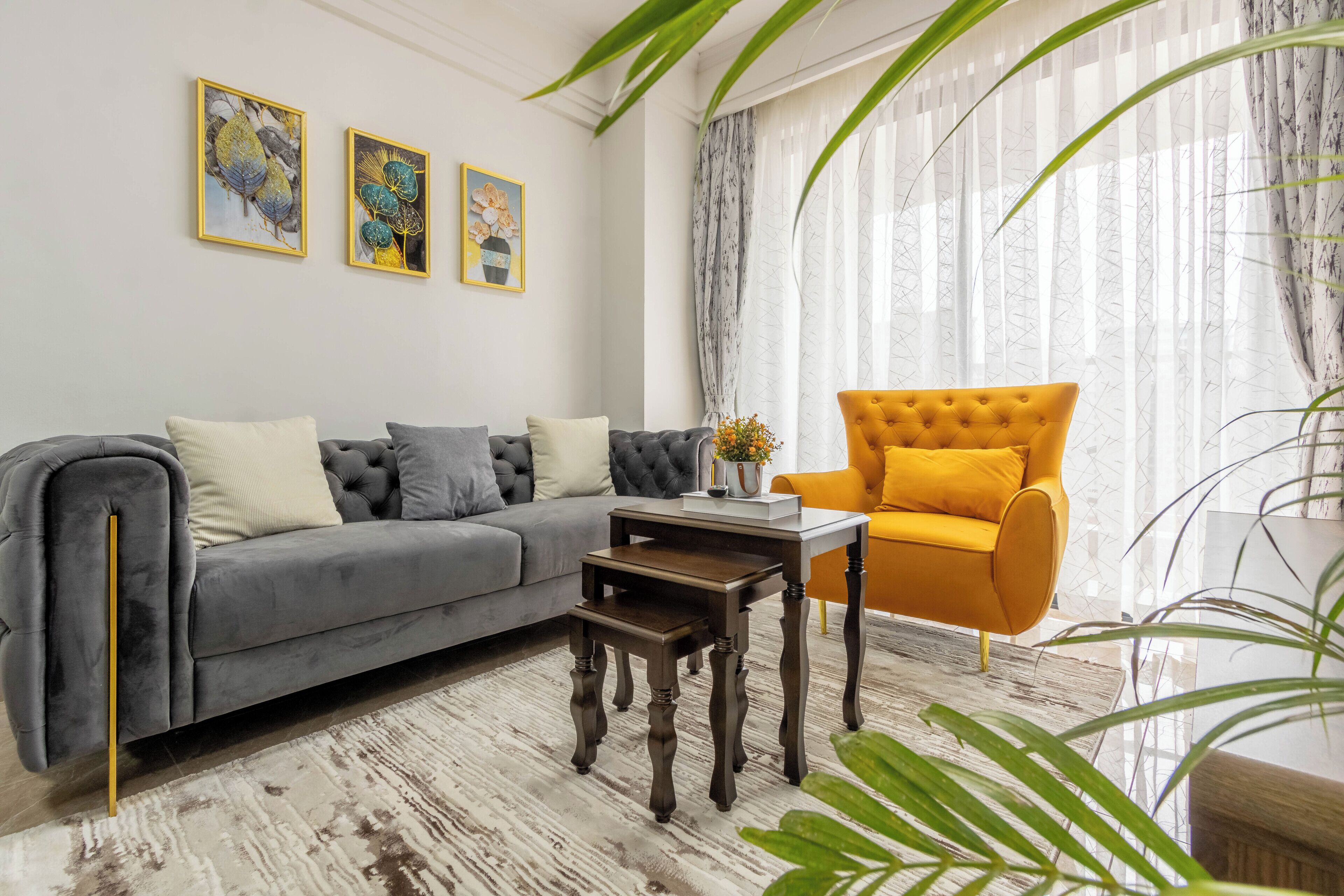 Apartamento clásico, vistas a la ciudad | Zona de estar