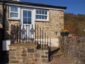 Exterior detail - 1 Bed in Cinderford (oc-73633) (Ruspidge and Soudley)
