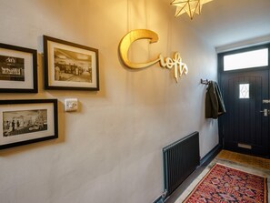 Interior - 4 Bed in Harrogate (oc-73424) (Harrogate)