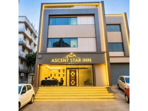 Exterior - Hotel Ascent Star Inn Mumbai (Mumbai)