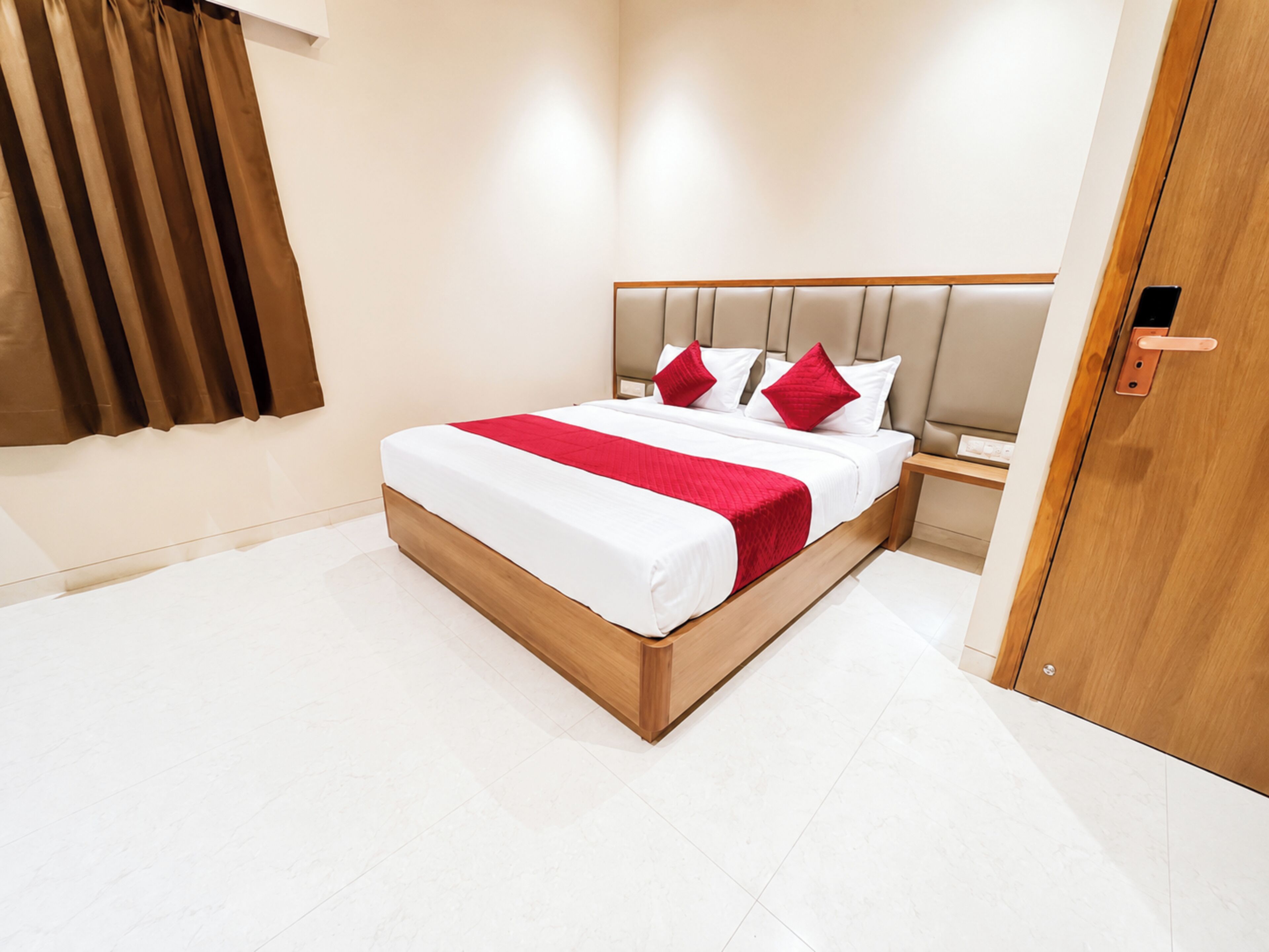 Superior Double Room, Air conditioning | View from room
